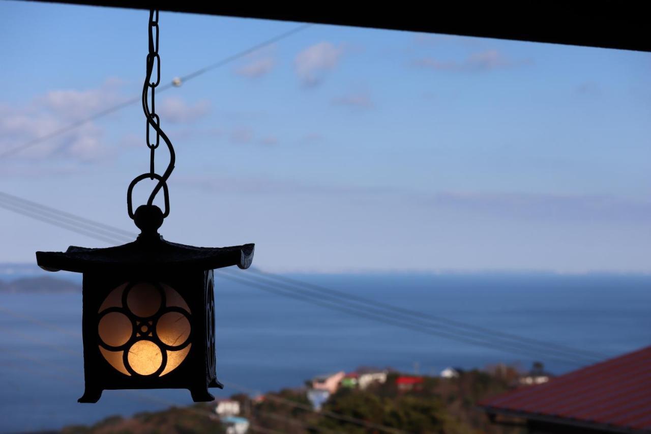 熱海の海が一望できる温泉付貸別荘 満月あじろ Mitsukiajiro Atami  Dış mekan fotoğraf